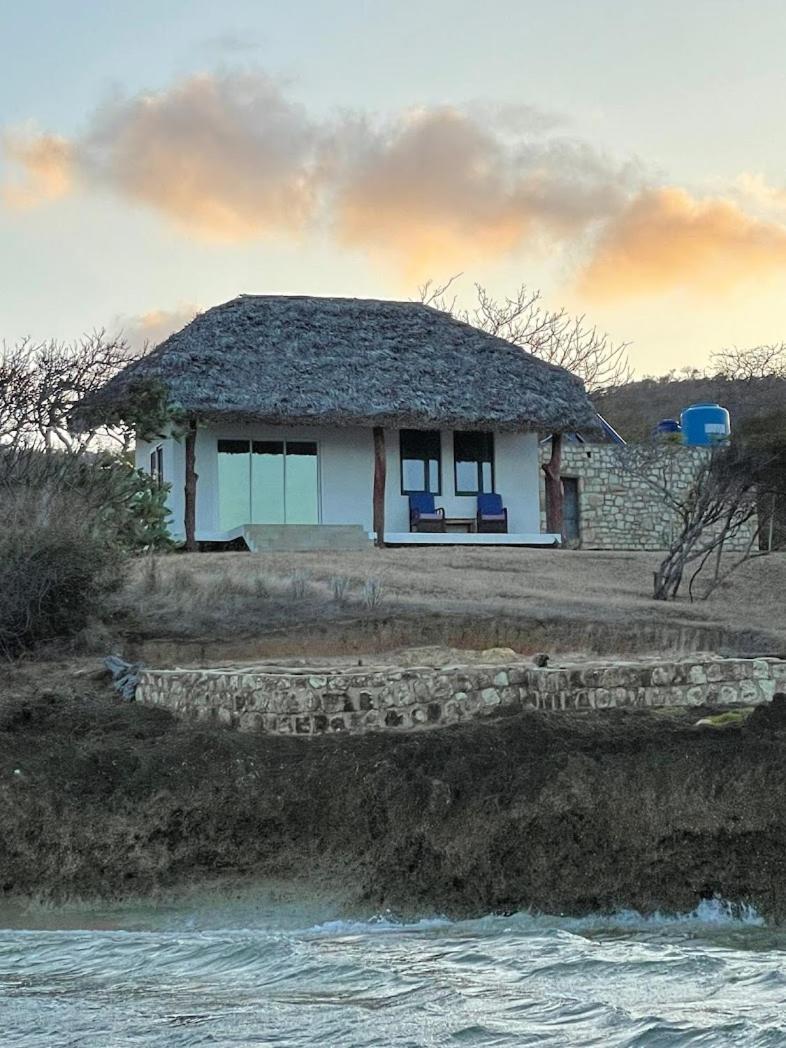 Les Paillottes De Babaomby Hotel Antsiranana 外观 照片
