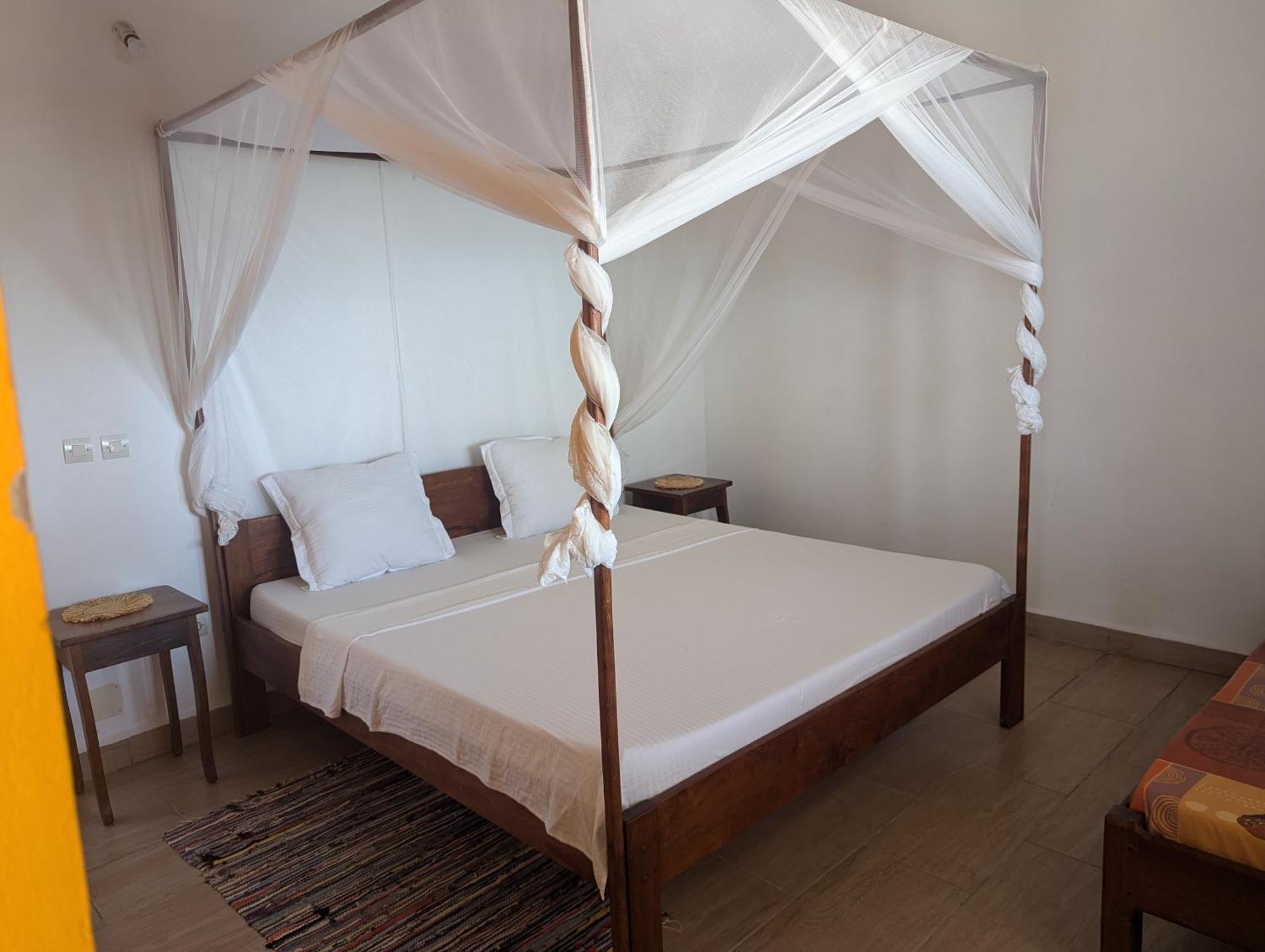 Les Paillottes De Babaomby Hotel Antsiranana 外观 照片