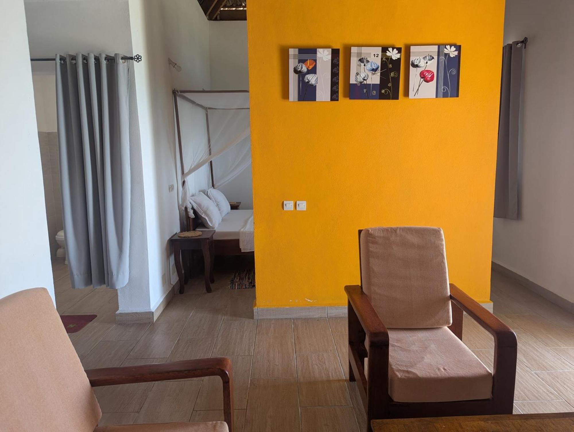 Les Paillottes De Babaomby Hotel Antsiranana 外观 照片